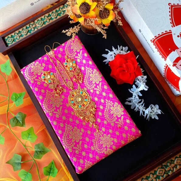 Rupmanjari Gift Box - Image 4