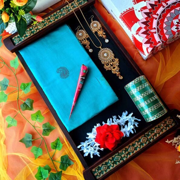 Aarshi Gift Box - Image 3
